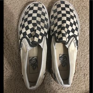 🍓BLACK AND WHITE CHECKERED SLIP ON VANS  SHOES